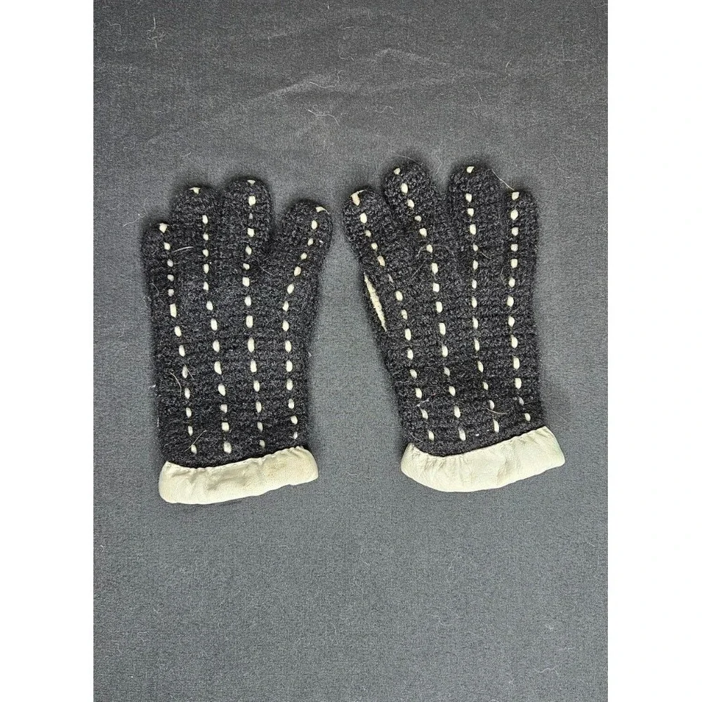 Vintage 60s Black Knit Gloves White Leather Trim Winter Driving Gloves